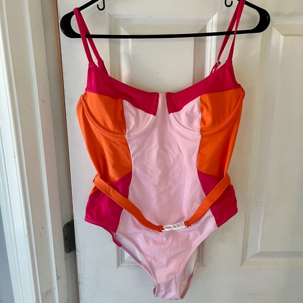 NWT Solid & Striped One piece bathing suit